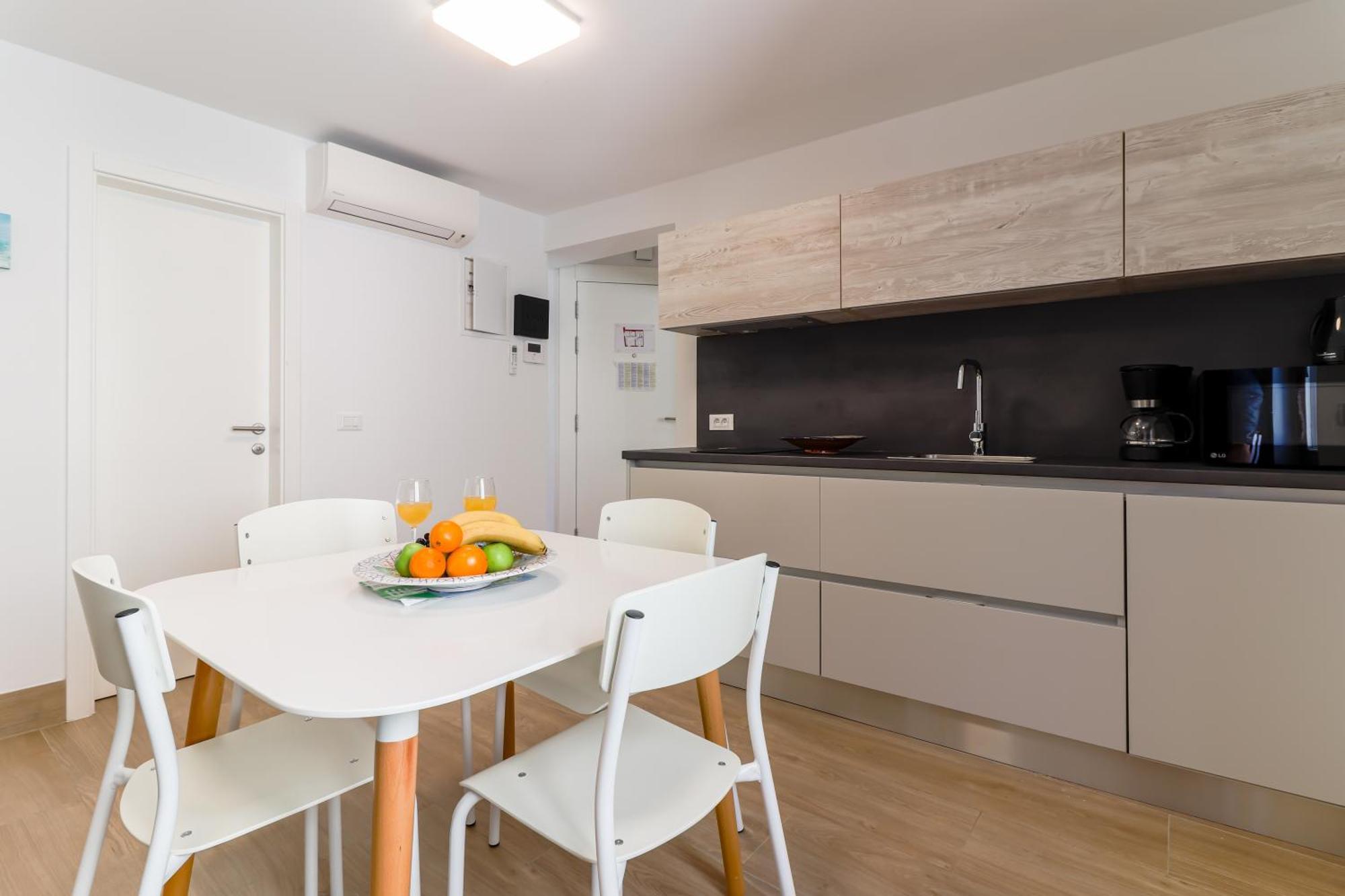 Casanova Apartments - Viewpoint Врсар Экстерьер фото